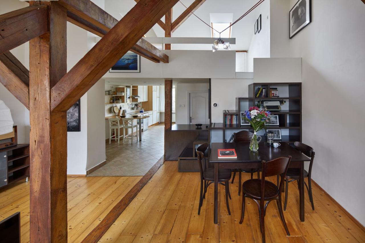 Prague Days - Sunlit Attic Loft In Vinohrady Apartment Exterior photo